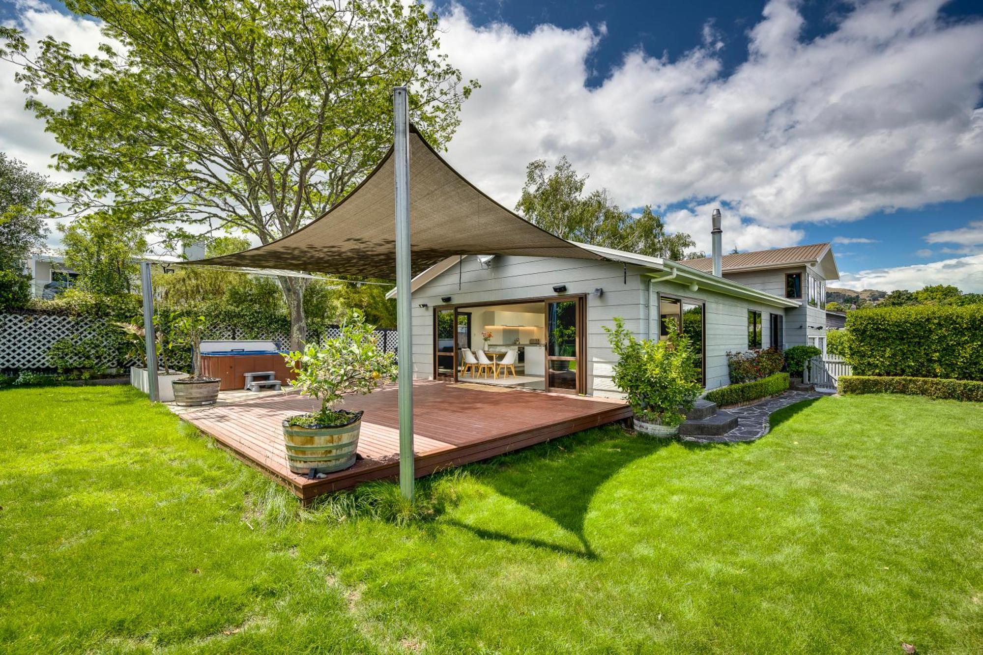 Sunny Oasis - Havelock North Retreat Villa Exteriör bild